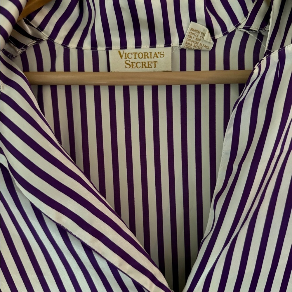Vintage Victoria’s Secret Pajamas Night Dress Top M/l  Purple Stripes  Satin - Picture 8 of 9